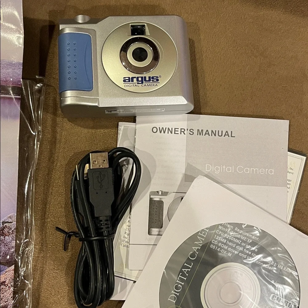 Argus Digital Camera DC 1512 with Accessories
